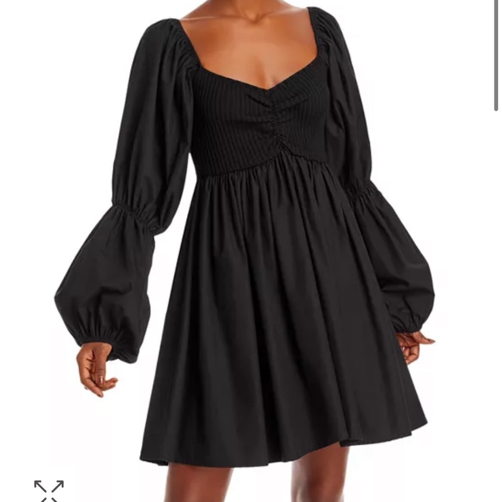 NWT En Saison Balloon Sleeve Dress